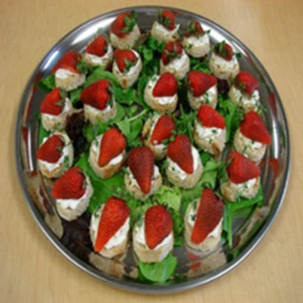 Image de Canapés fromage et fraises